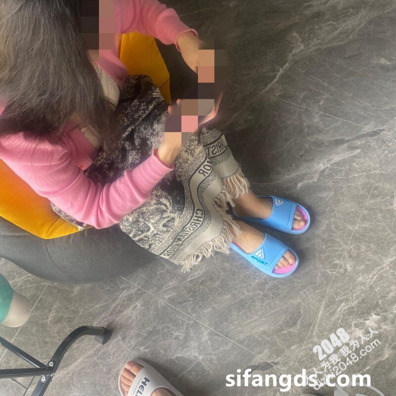 姐弟乱伦 外站大神乱伦姐姐-酒后真实强上亲姐姐&nbsp;&nbsp;操完后哭的很伤心