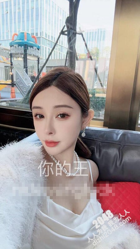 顶级大神富二代【你的王】1314 VIP福利,约啪各种大牌网红