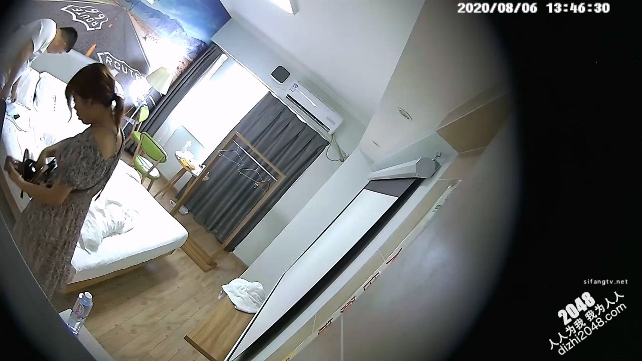 8-6经典酒店偷拍 恩爱夫妻开房,老婆喜欢女上位,多次高潮爽叫